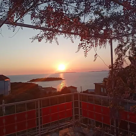 Apartmani Srecko Primošten Exteriör bild