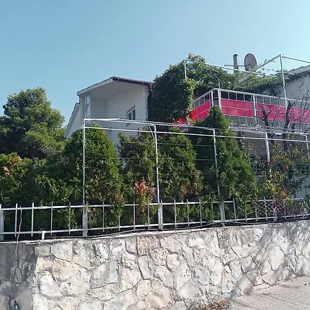 Apartmani Srecko Primošten Exteriör bild