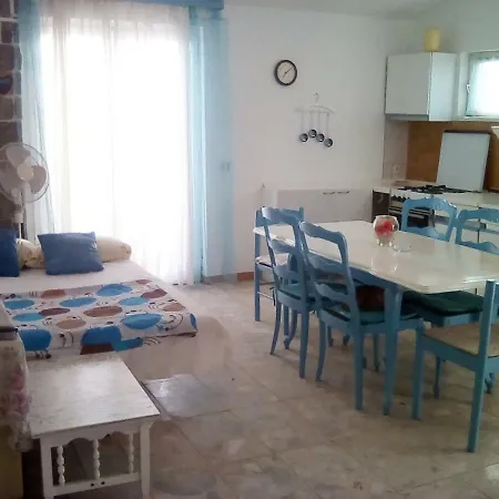 Apartmani Srecko Primošten Exteriör bild