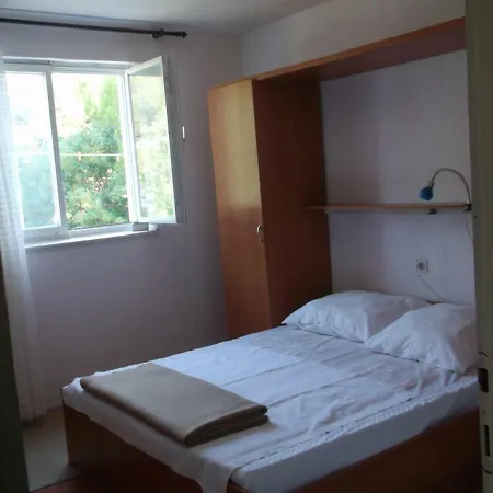 Apartmani Srecko Primošten Exteriör bild