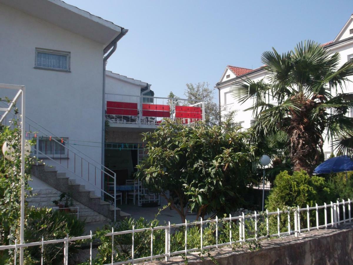 Apartment Srecko Primosten
